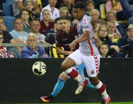 之争却在赛 之争却在赛